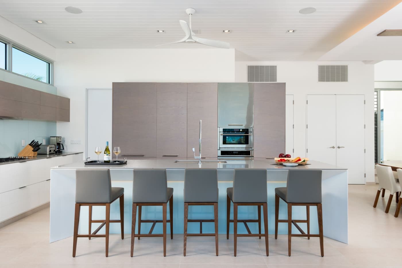 North Shore Enclave - 5 BDR OCEAN VIEW VILLA — luxury villa photo 1