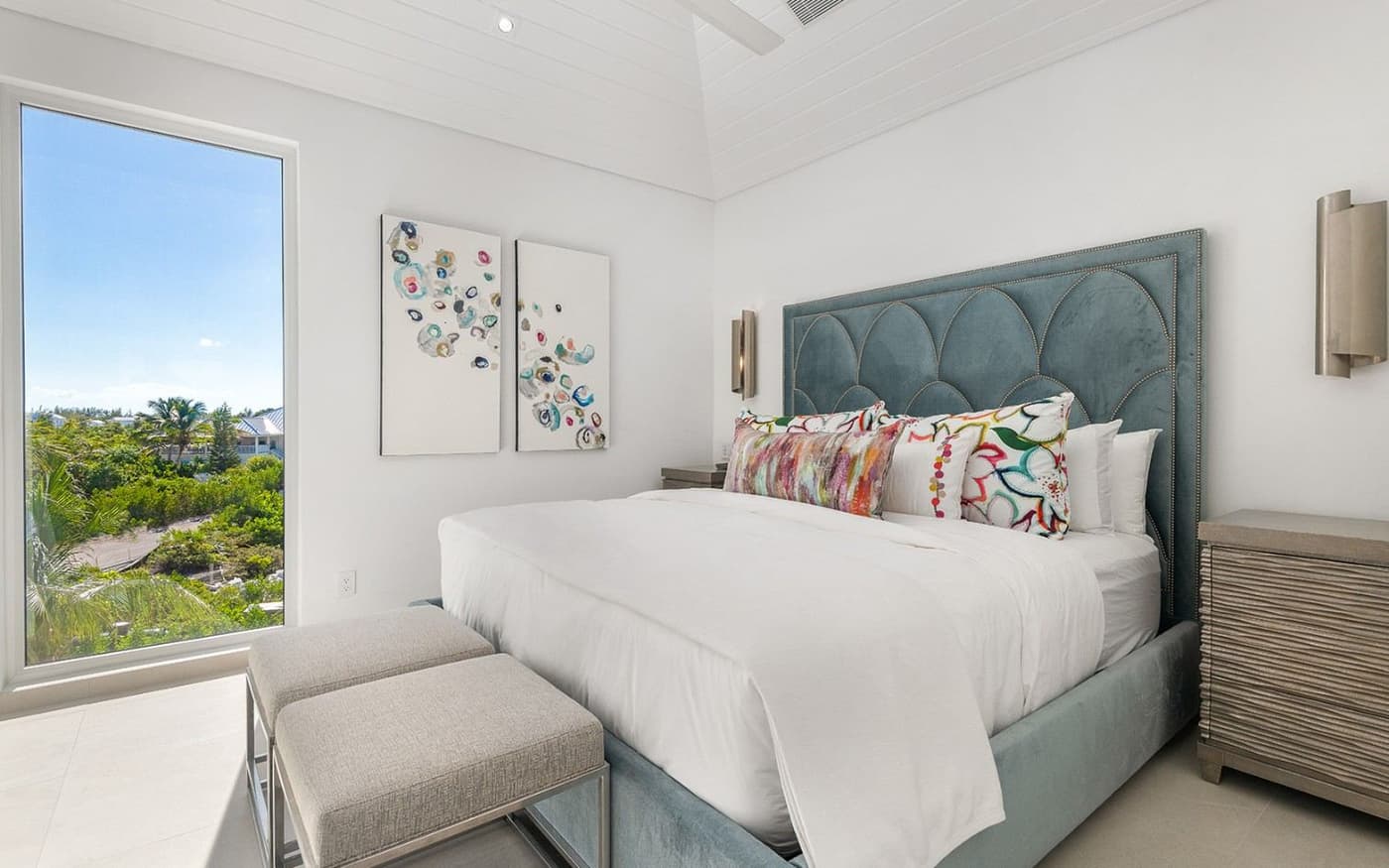 Grace Bay Enclave - 6 BDR PREMIUM OCEAN VIEW VILLA — luxury villa photo 70