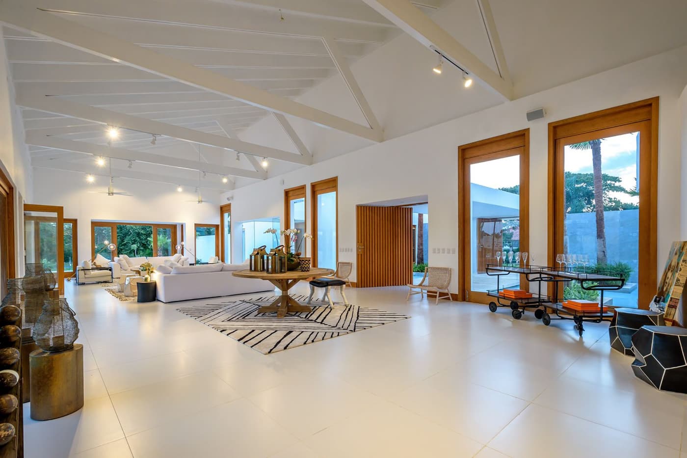 Las Palmas 36 — luxury villa photo 32