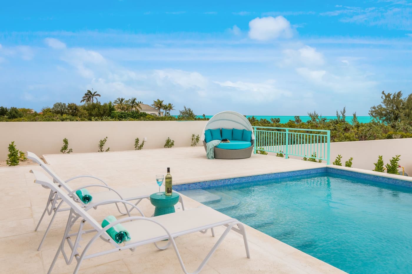 Hura Sea Turquoise Villa — luxury villa photo 3