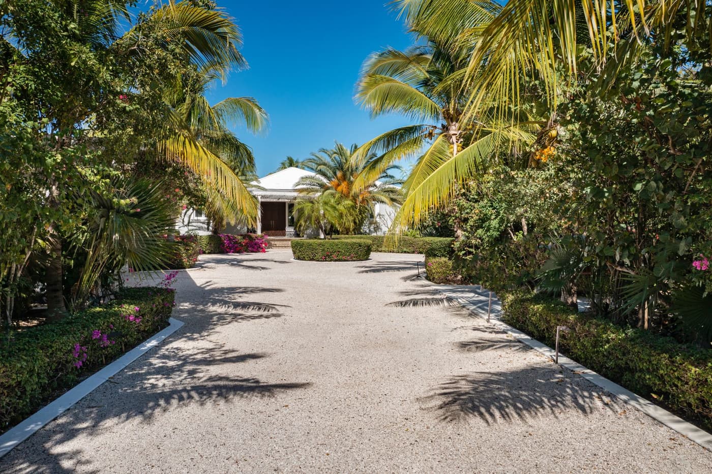 Below Deck Villa — luxury villa photo 53