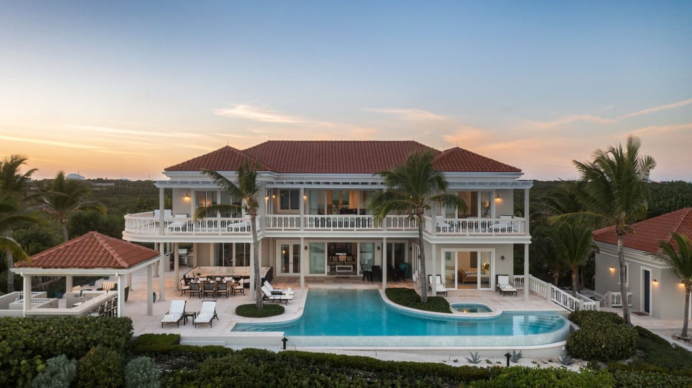 Haven House — luxury villa photo 1