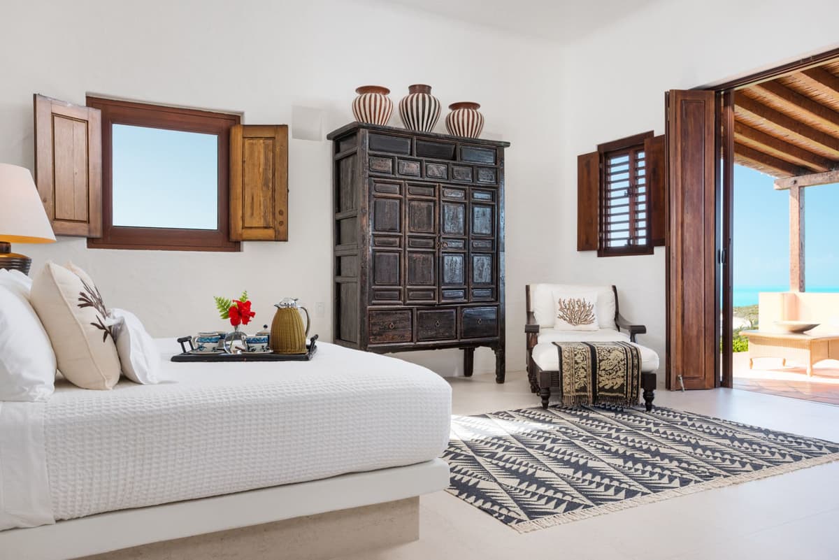 Bajacu Villa — luxury villa photo 2