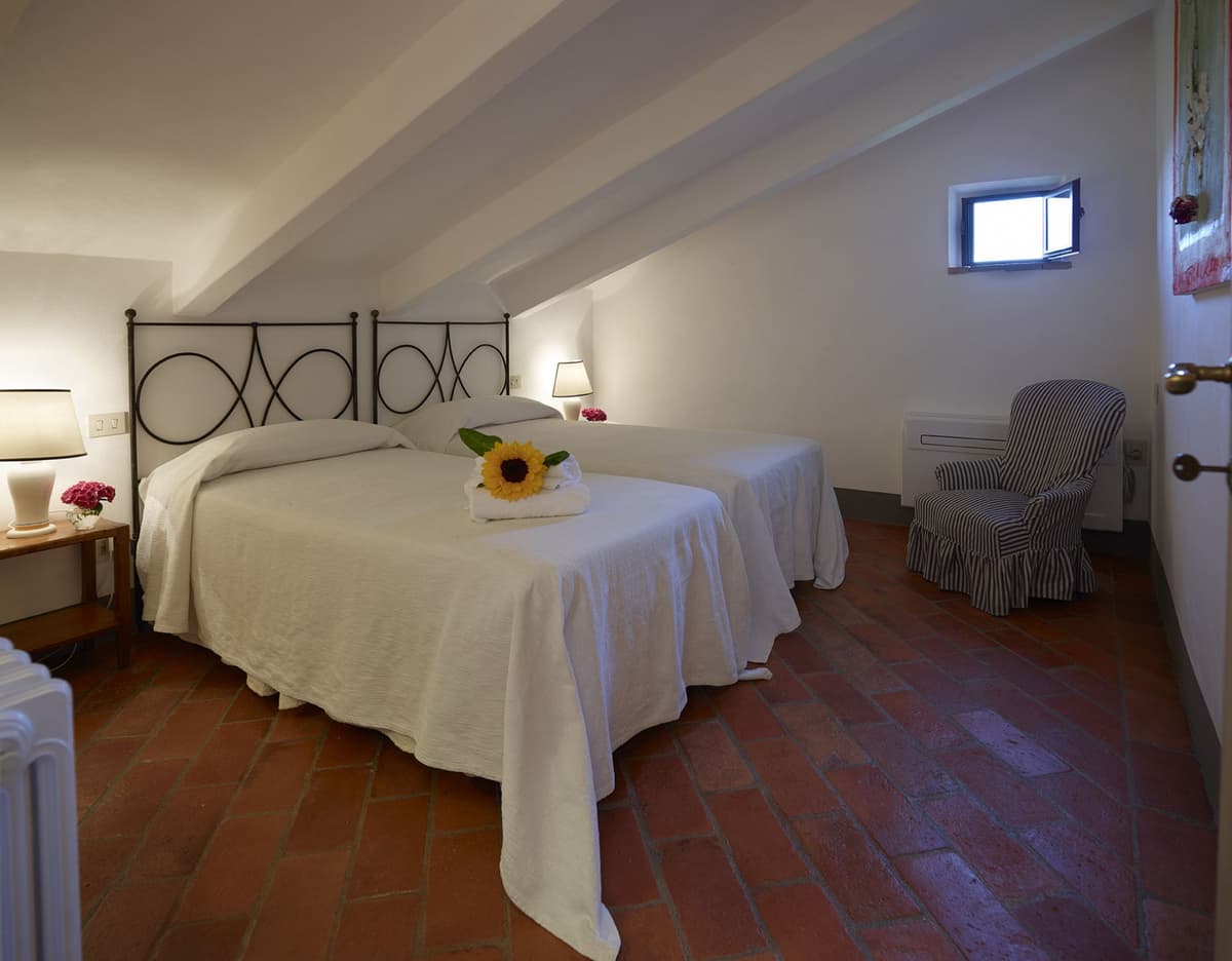 Villa Sernesi — luxury villa photo 58