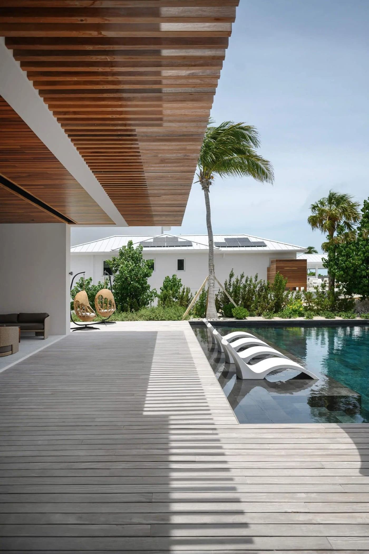 Villa Marahuyo — luxury villa photo 2