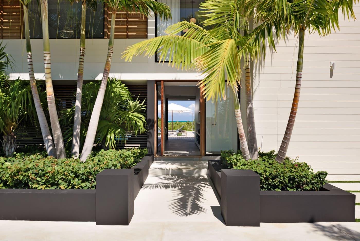 Aqua Verde — luxury villa photo 2