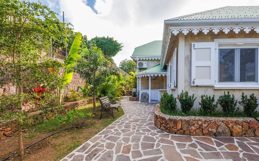 Tam — luxury villa photo 32