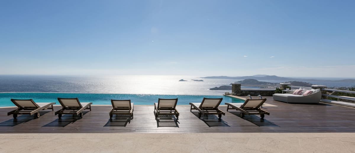 Alia Villa — luxury villa photo 3