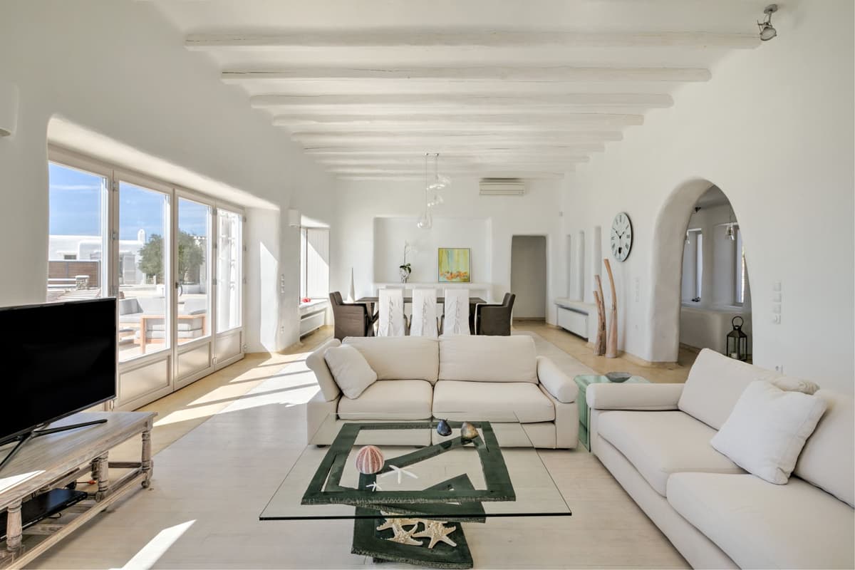 Alia Villa — luxury villa photo 2