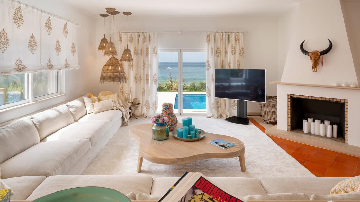 Hibiscus Beach House — luxury villa photo 17