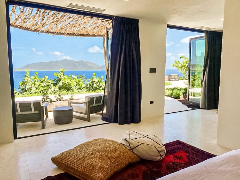 Aerial Tranquility Room — luxury villa photo 3