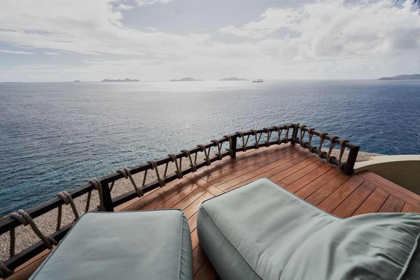 Aerial Dream Room — luxury villa photo 8