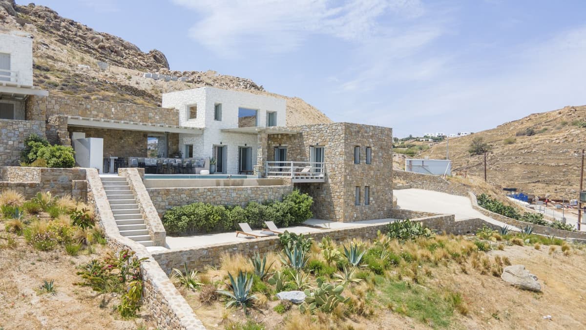 Villa Poeme — luxury villa photo 1