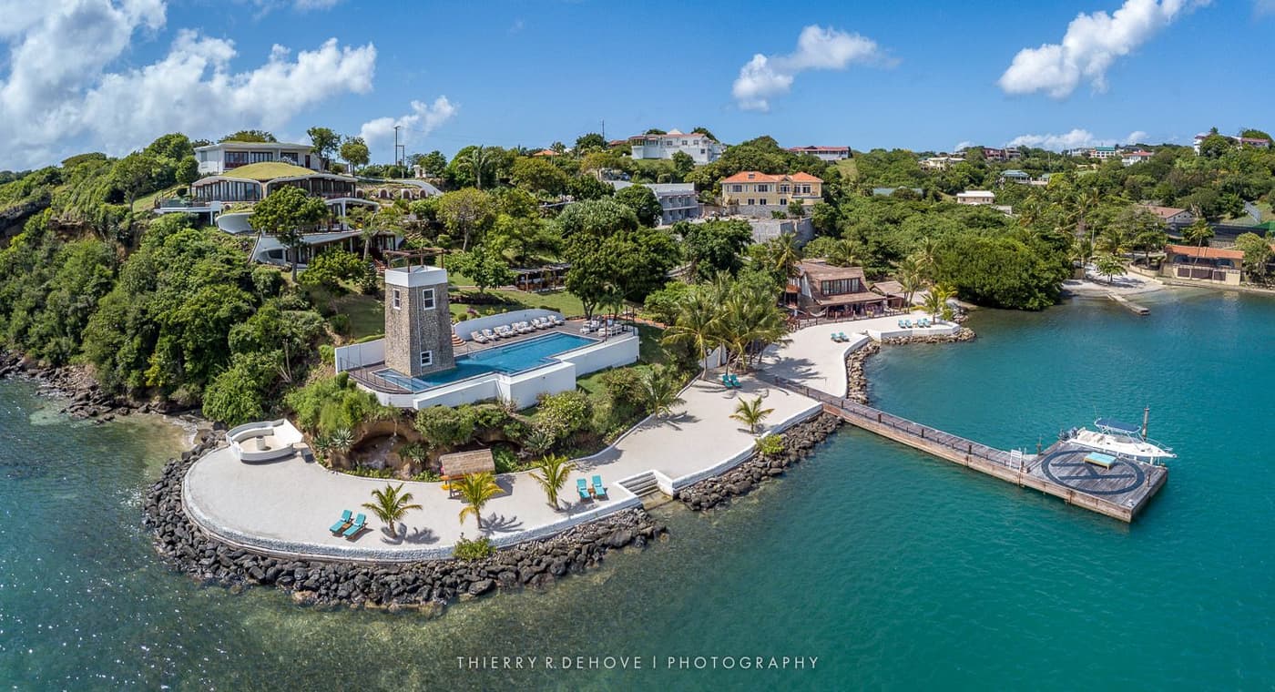 Mount Hartman Bay Estate — luxury villa photo 1