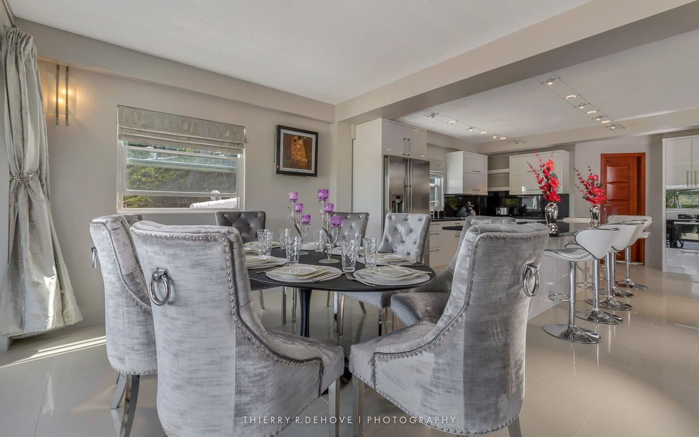 The Bay View Villa Hartman Bay — luxury villa photo 3