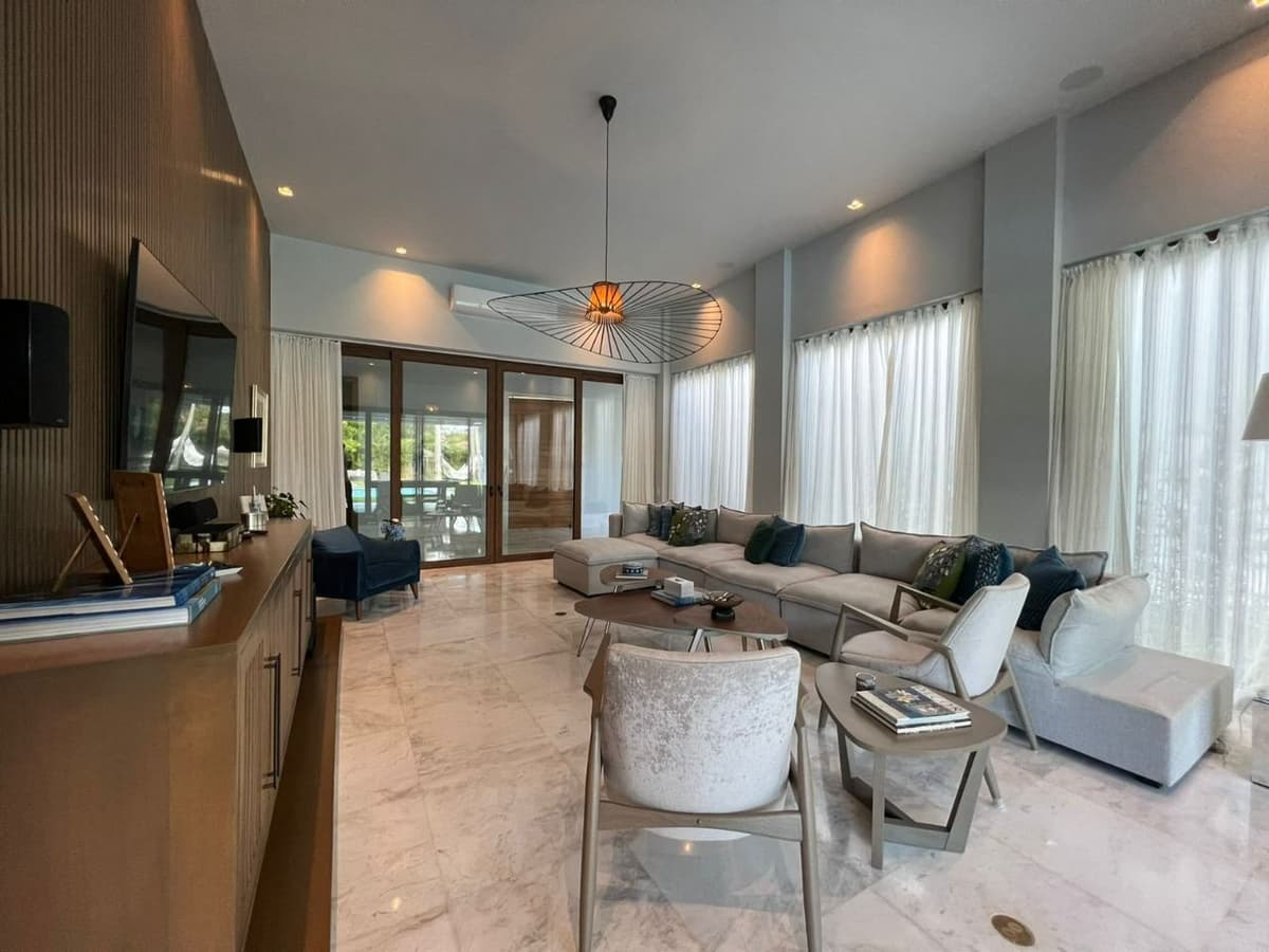 Villa Pradera — luxury villa photo 1