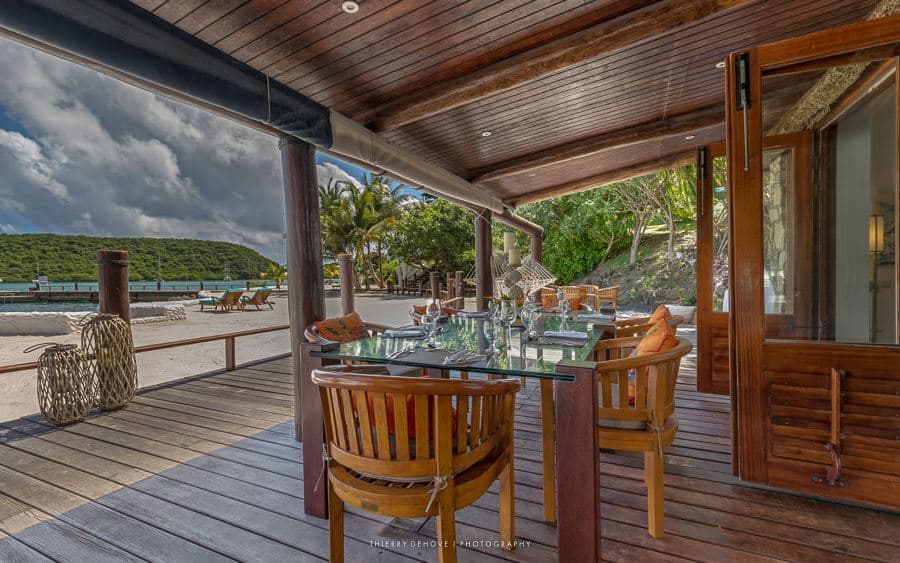 Mount Hartman Bay Estate — luxury villa photo 3
