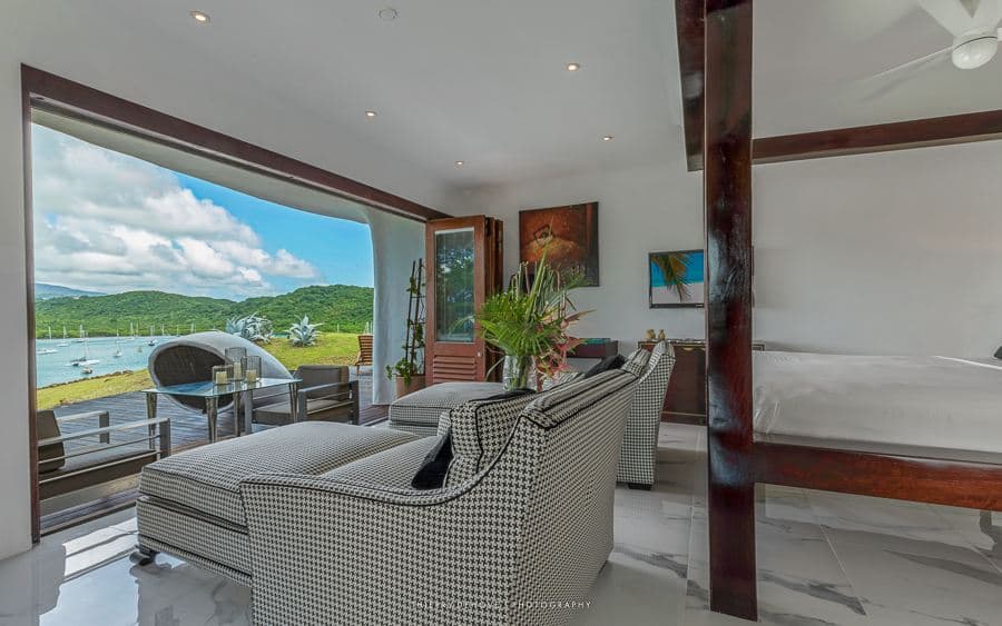 The Main House Hartman Bay — luxury villa photo 1