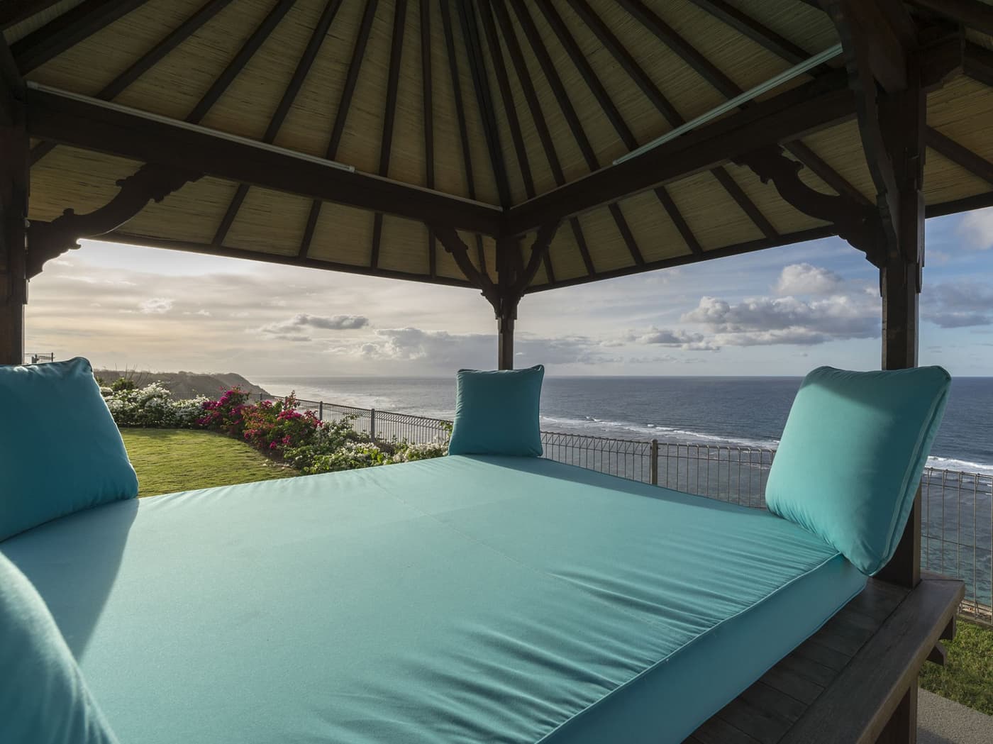 Pandawa Cliff Estate — luxury villa photo 38