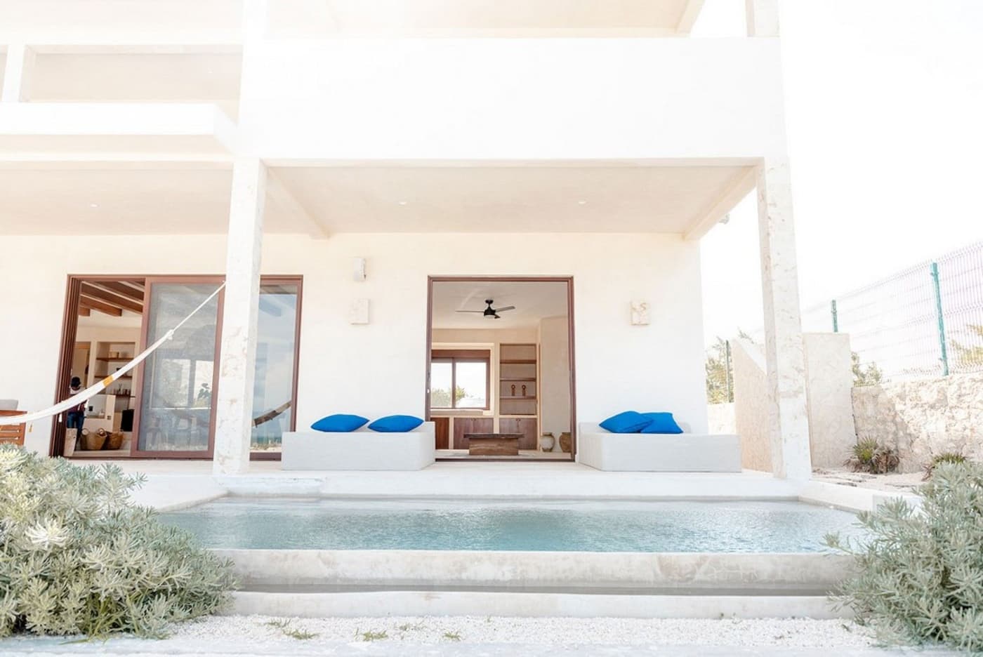 Blanca Beach House — luxury villa photo 1