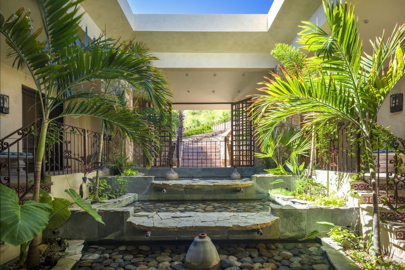 Casa Cielo at Pedregal — luxury villa photo 44