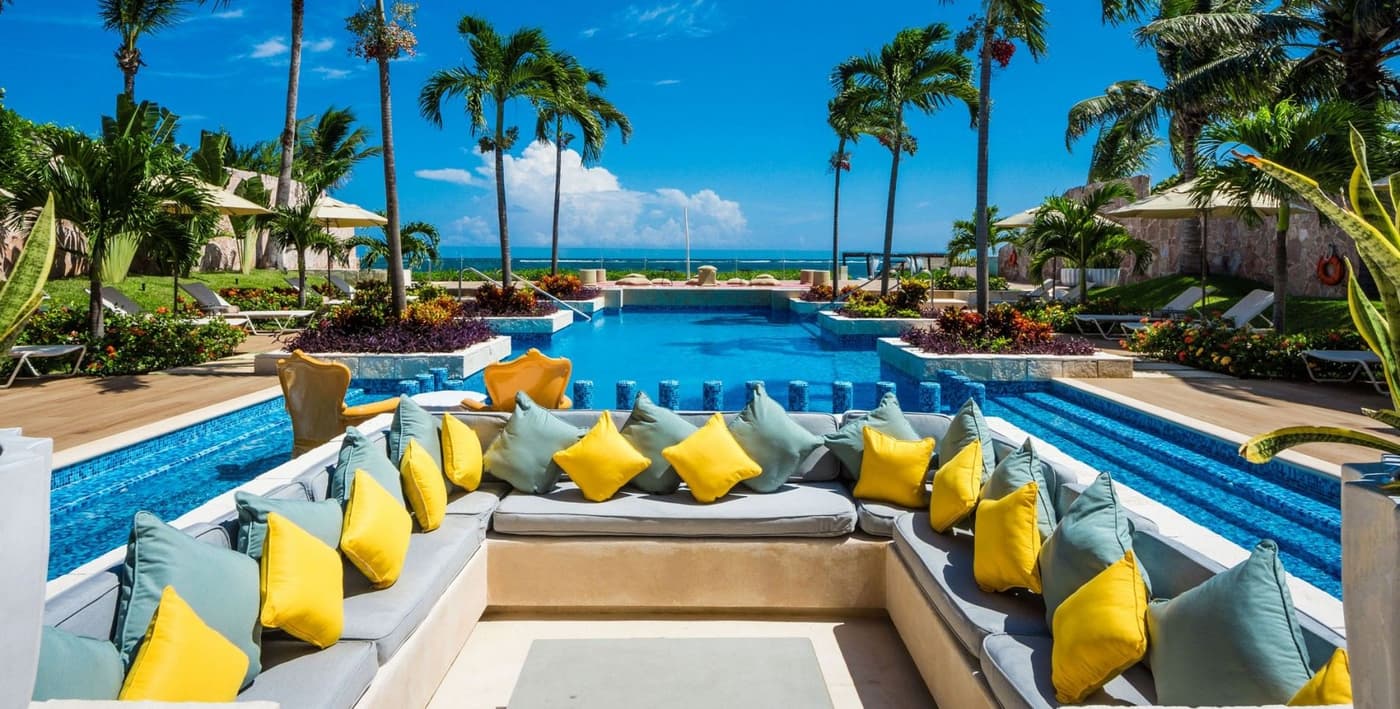 Azul Casa Del Mar — luxury villa photo 1