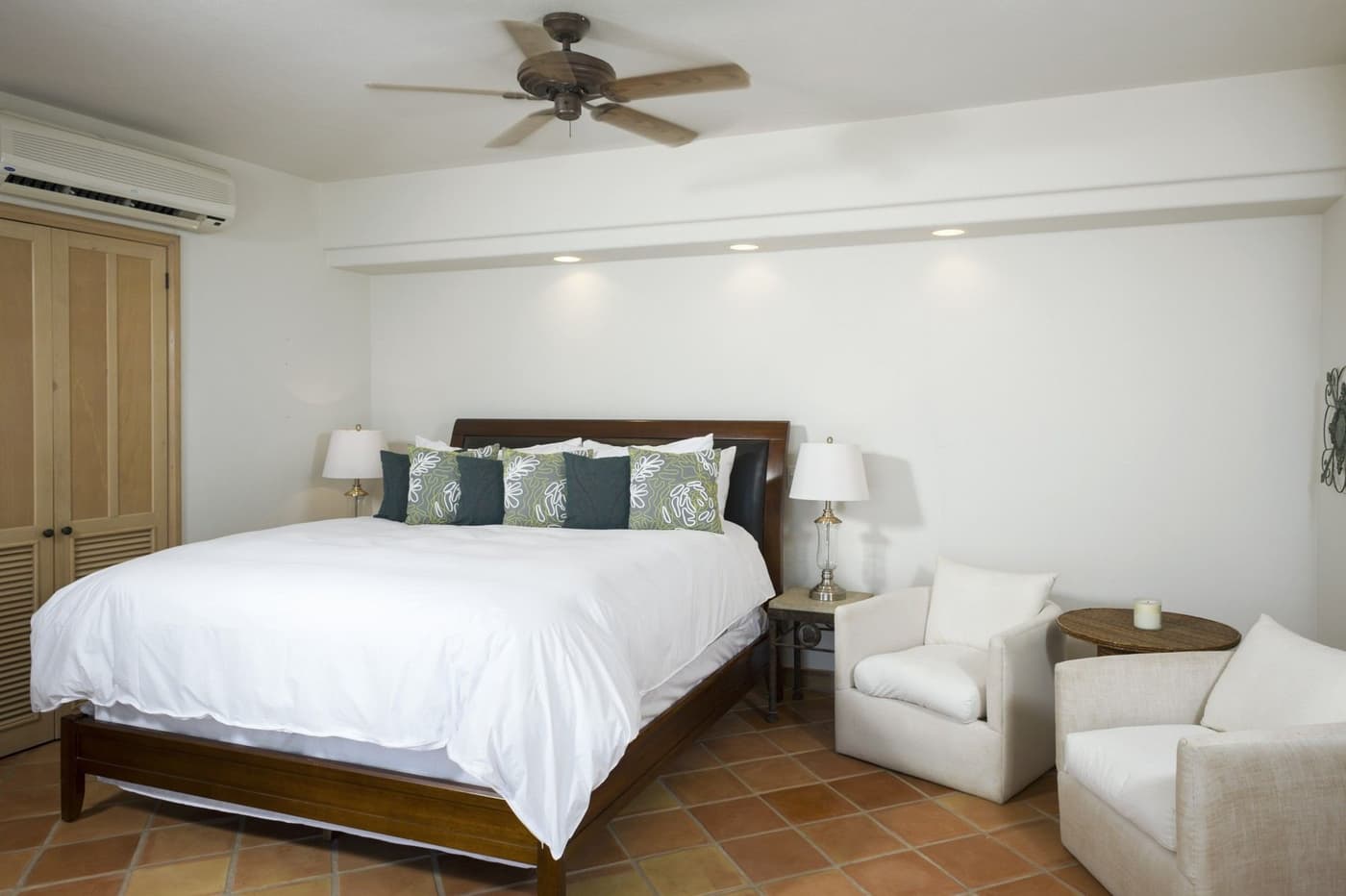 Casa Edwards Too — luxury villa photo 21