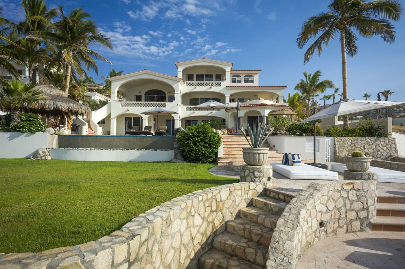 Casa Edwards Too — luxury villa photo 1
