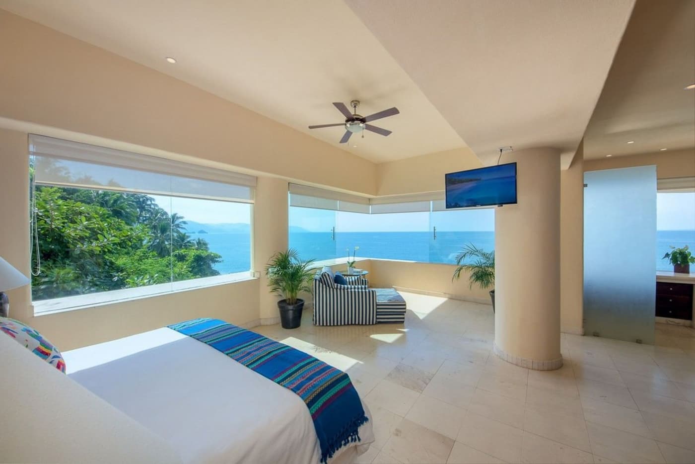 Villa Bahia — luxury villa photo 36