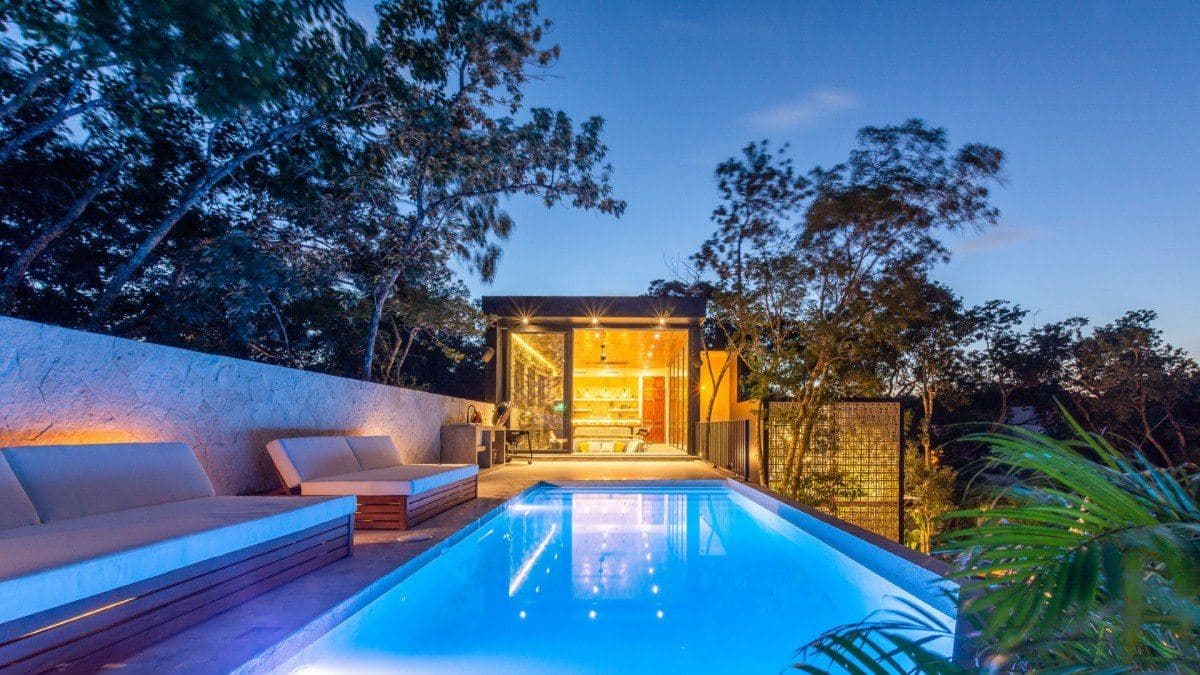 Villa Lagú — luxury villa photo 1
