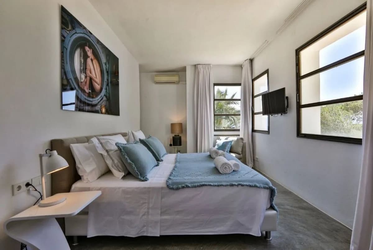 Can Alba — luxury villa photo 1