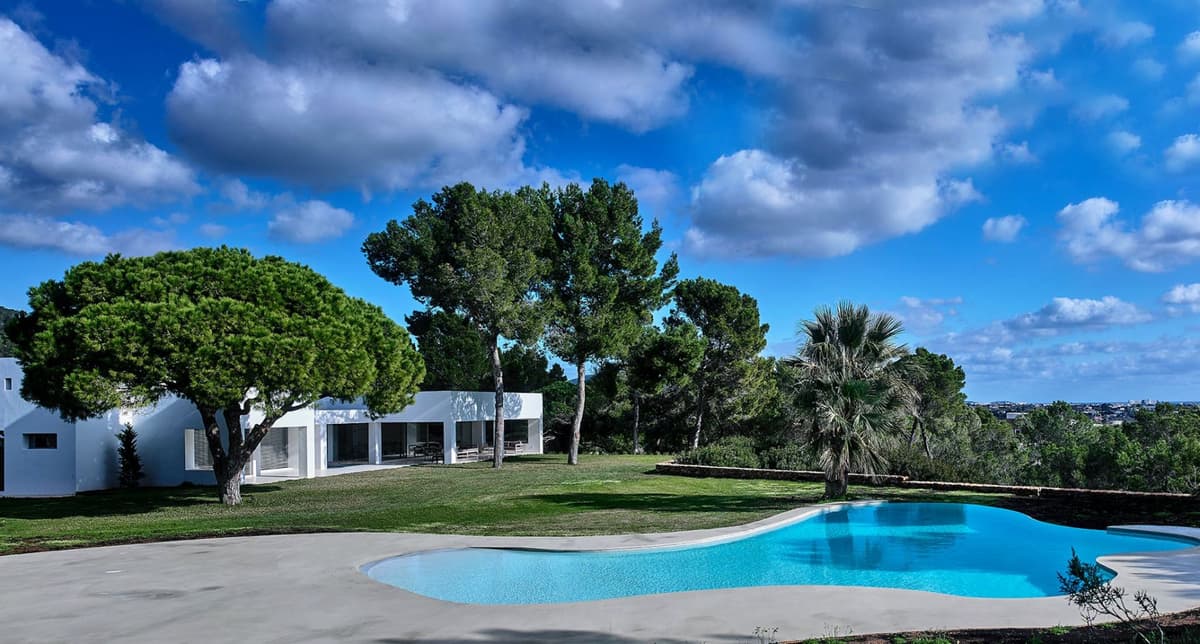 Can Taurino — luxury villa photo 1
