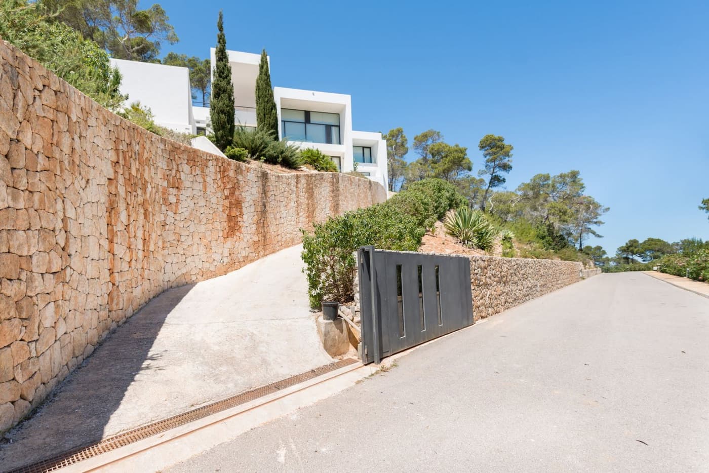 Vista Infinita — luxury villa photo 55