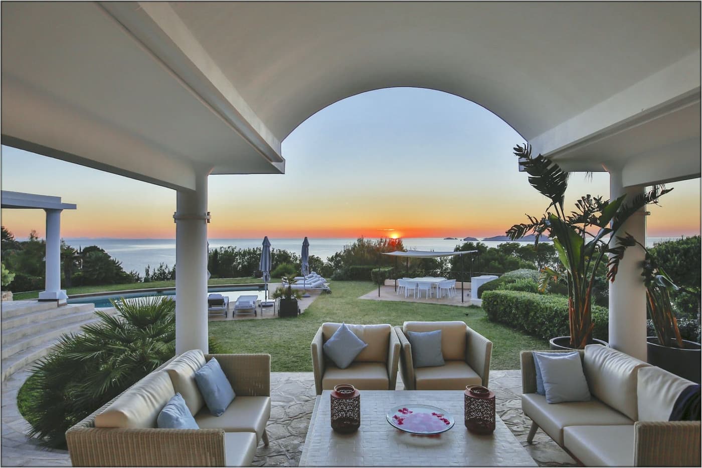 Can Icarus — luxury villa photo 1