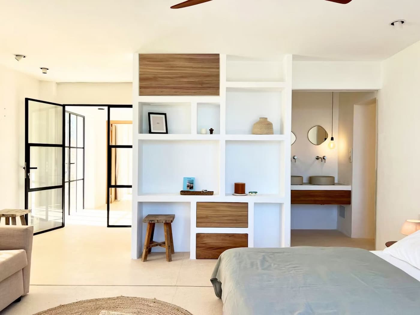 Villa Paloma Blanca — luxury villa photo 1