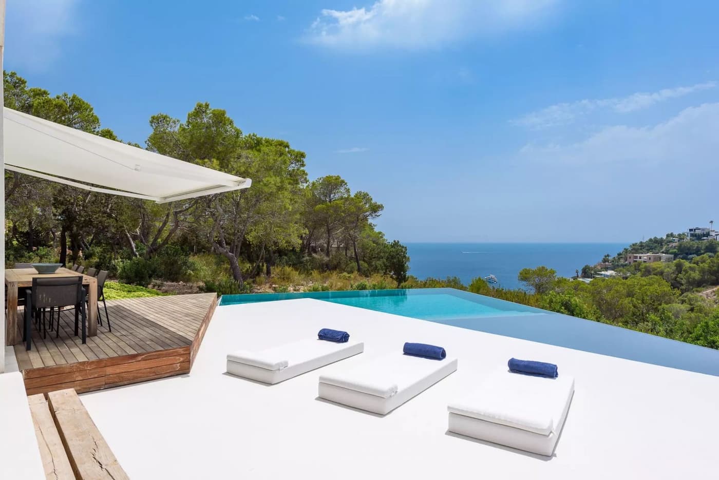 Villa Luxe — luxury villa photo 1