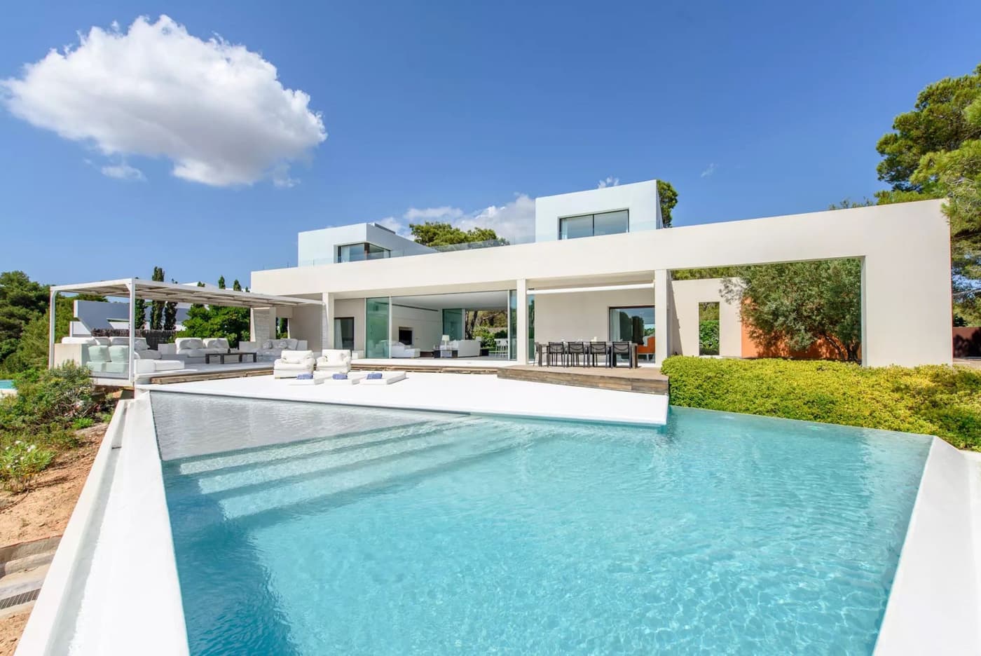 Villa Luxe — luxury villa photo 1