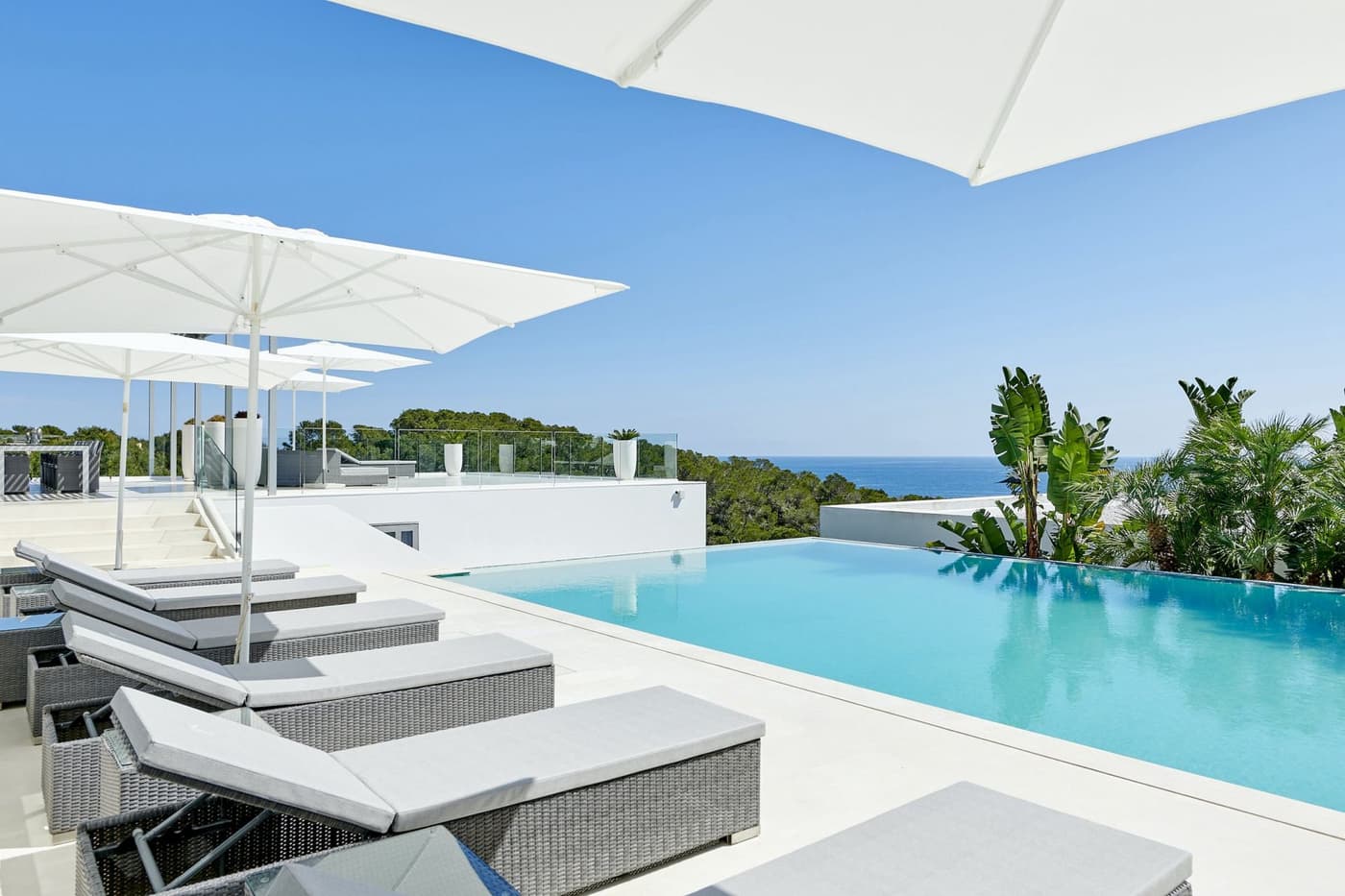 Villa La Costa — luxury villa photo 2