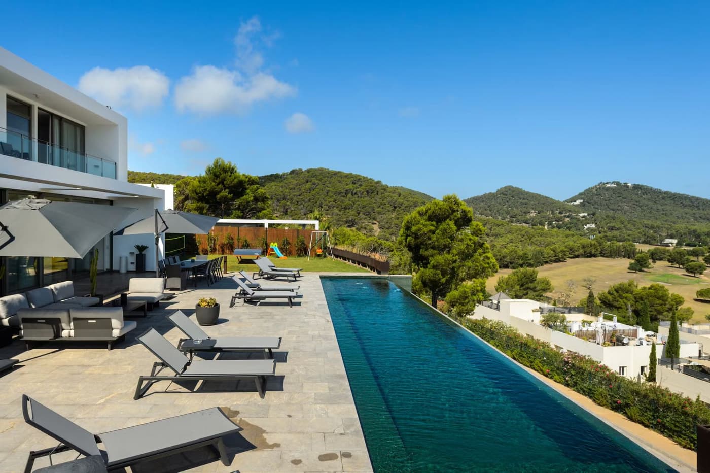 Villa Minimal — luxury villa photo 2