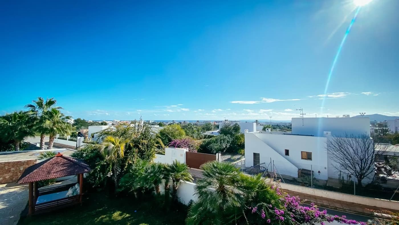 Villa Sanchez — luxury villa photo 41