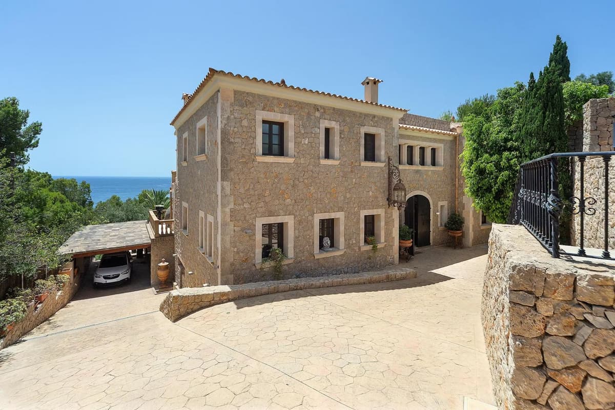 Can Catalina — luxury villa photo 1