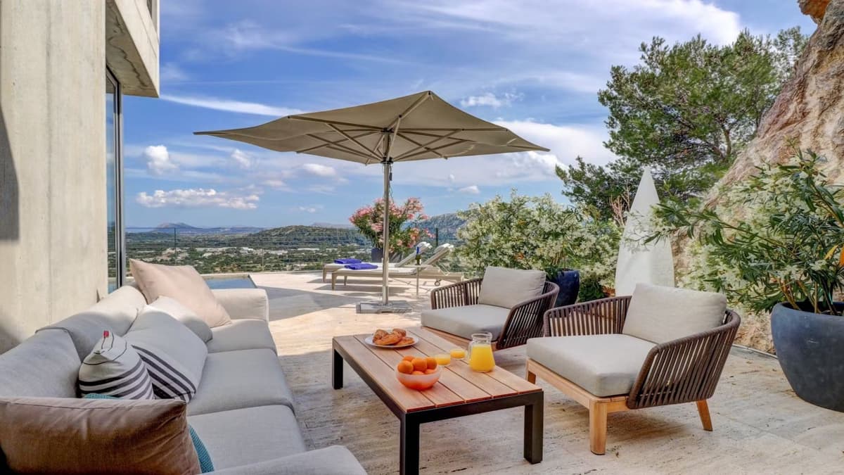 Corazon de Piedra — luxury villa photo 3