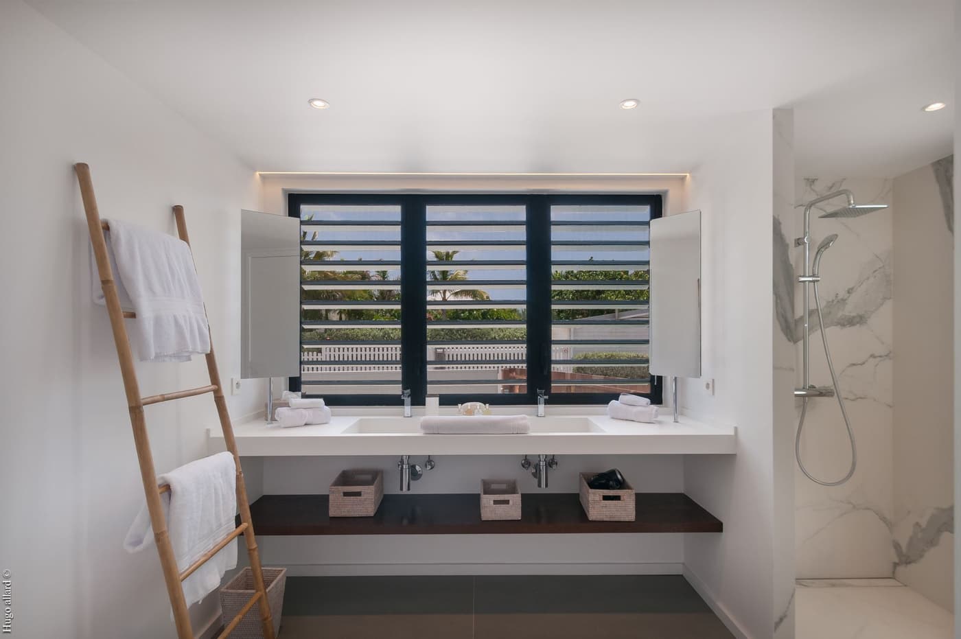 Villa Cairn — luxury villa photo 1