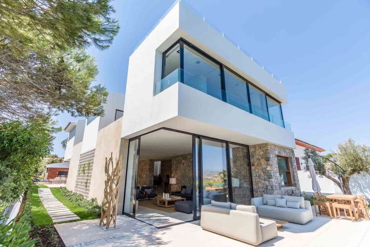 Sant Pere Beach House — luxury villa photo 2