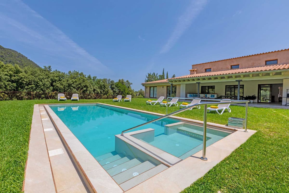 Villa Caimari — luxury villa photo 2
