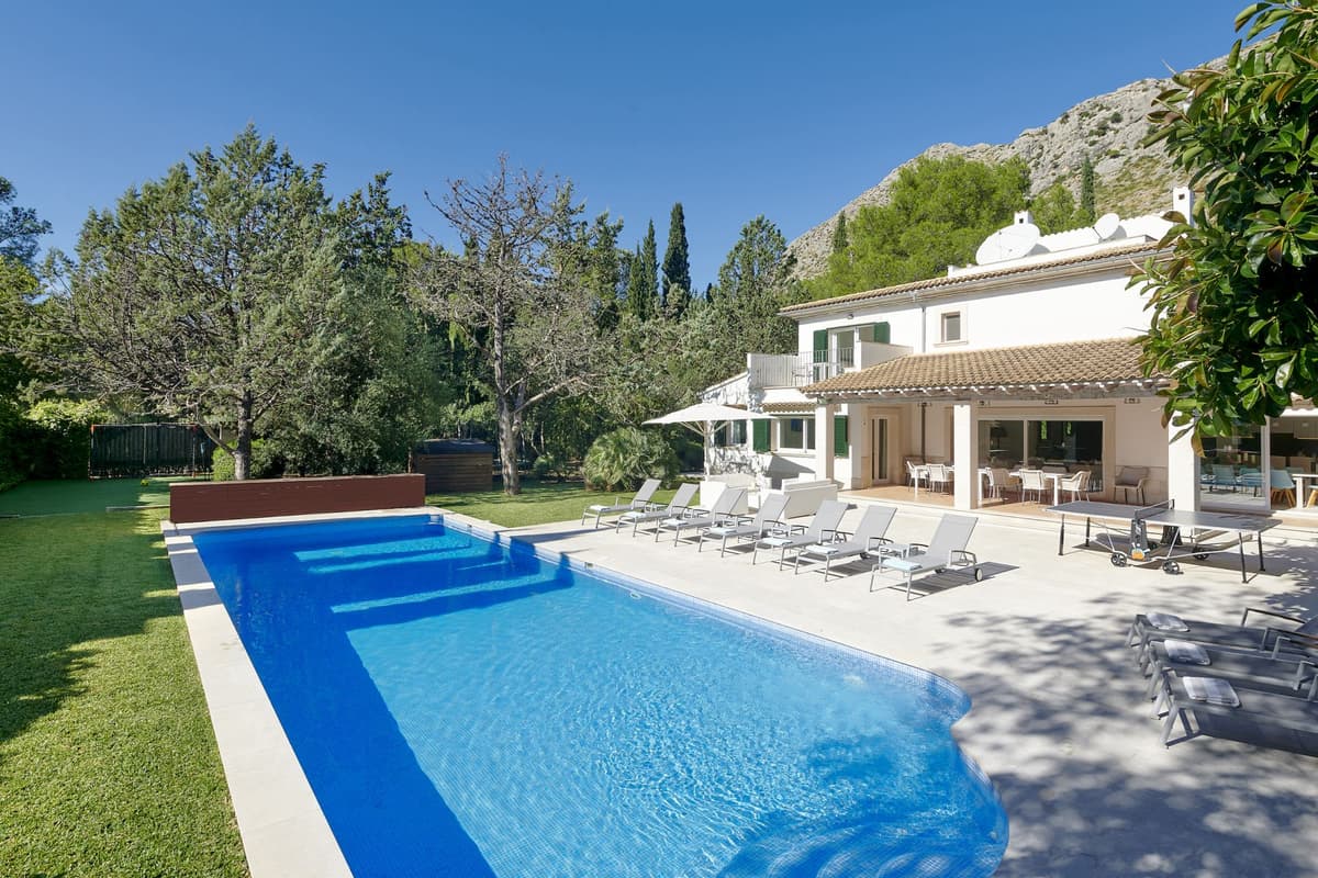 Villa Estevez — luxury villa photo 1