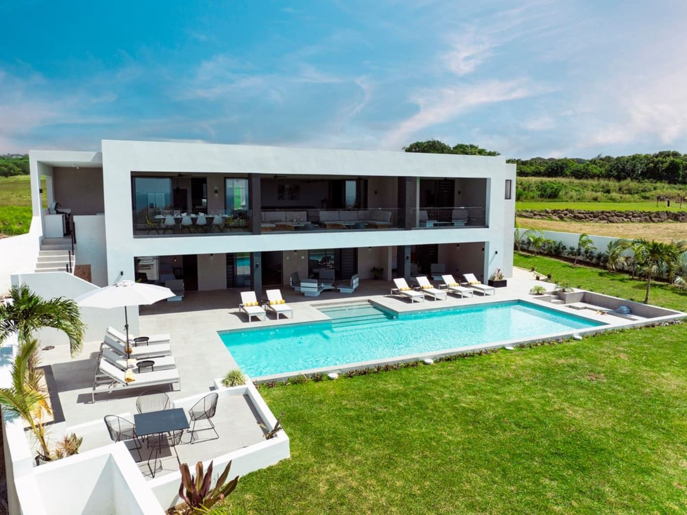 Villa Elan — luxury villa photo 1