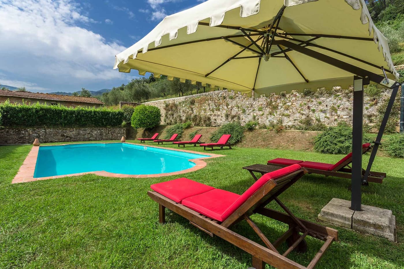 Villa Controni — luxury villa photo 1