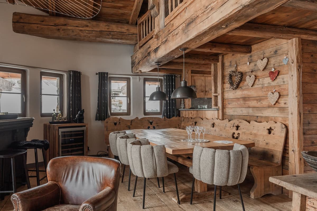 Chalet La Lievre Blanc — luxury villa photo 2
