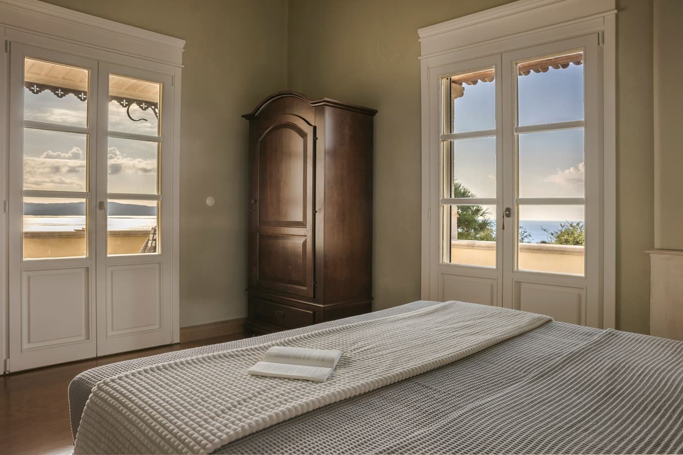 Villa Comi — luxury villa photo 2